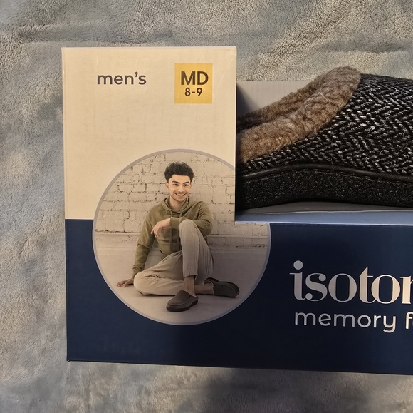Slippers Men's NWT Isotoner - Picture 2 of 7